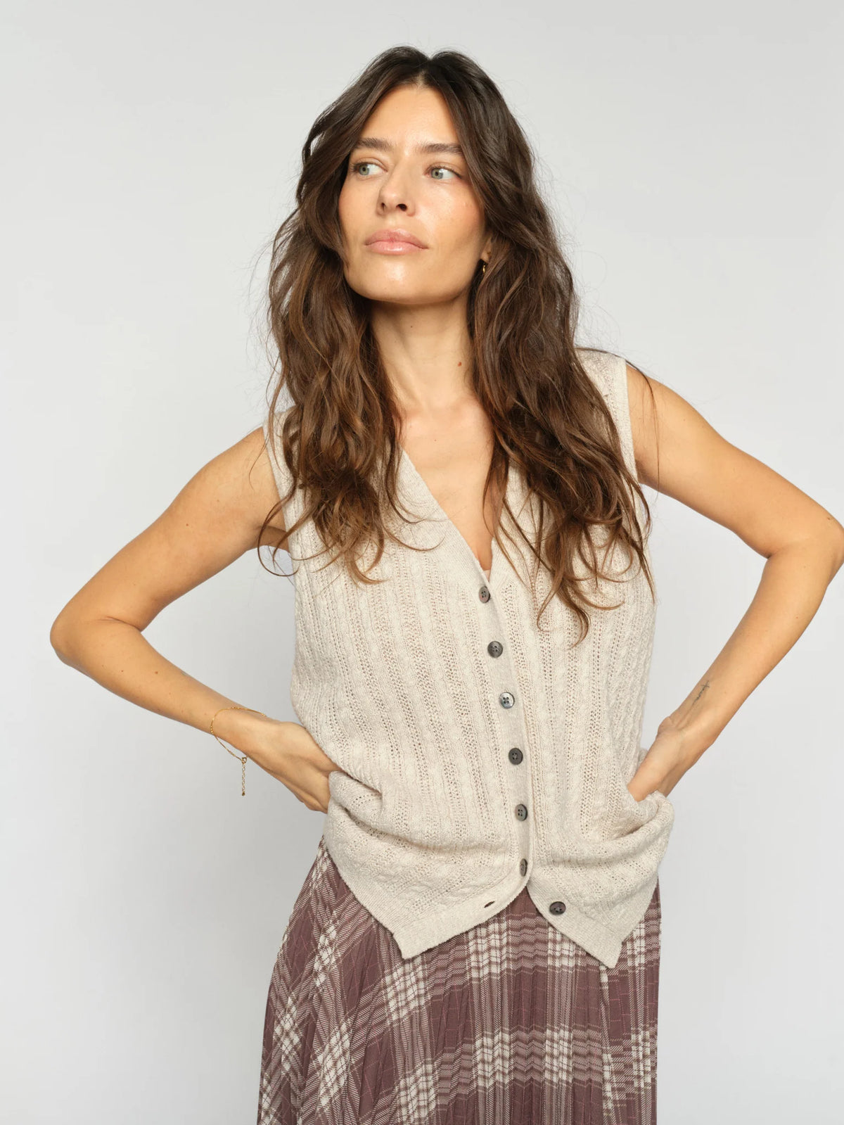 RINJA MARISOL LINE KINIT TOP