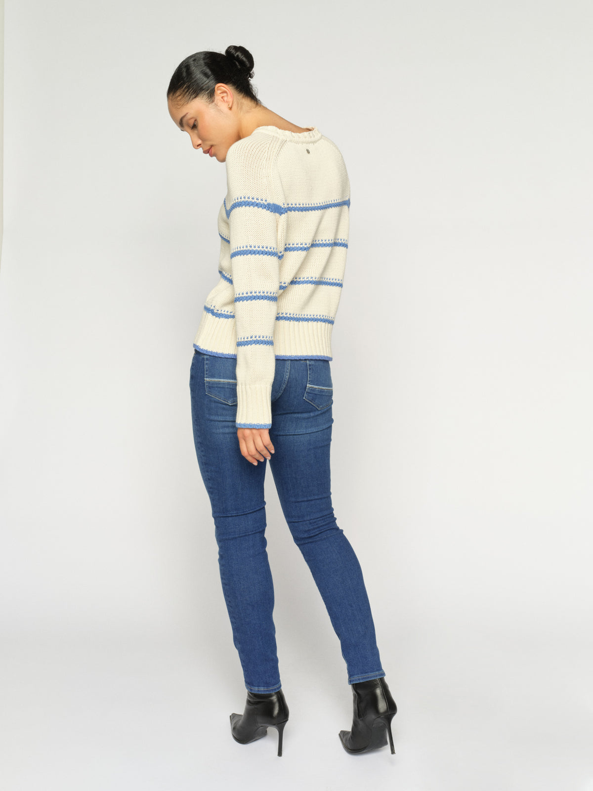 NAOMI JENNY JEANS