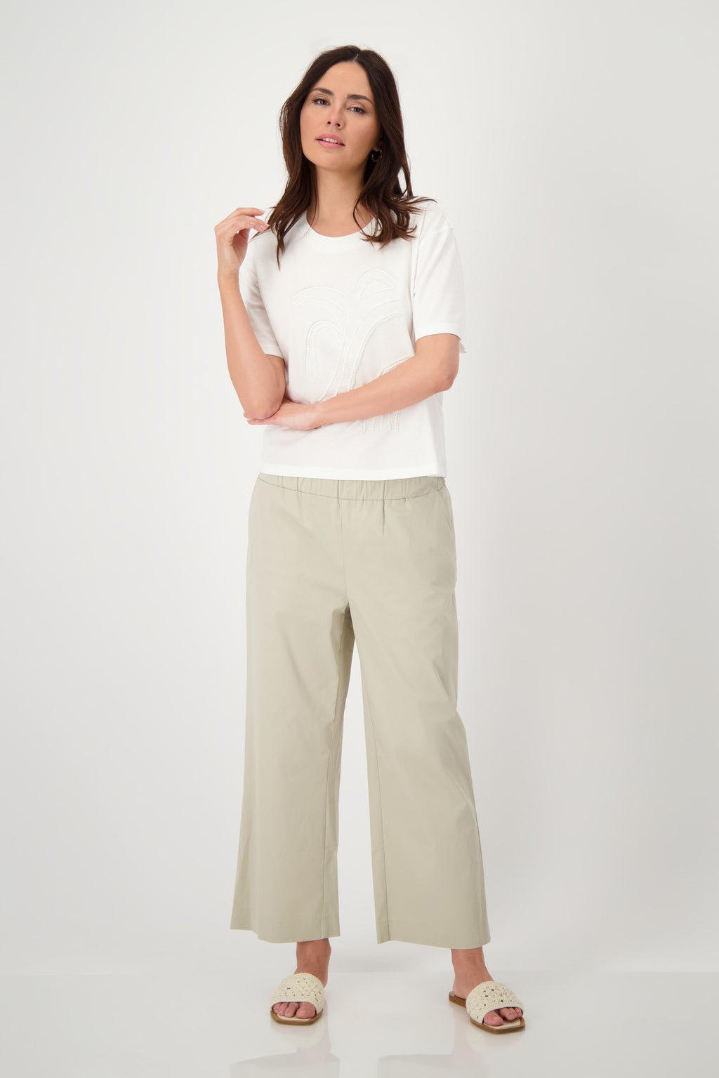 TSHIRT PEARL JEWELLERY