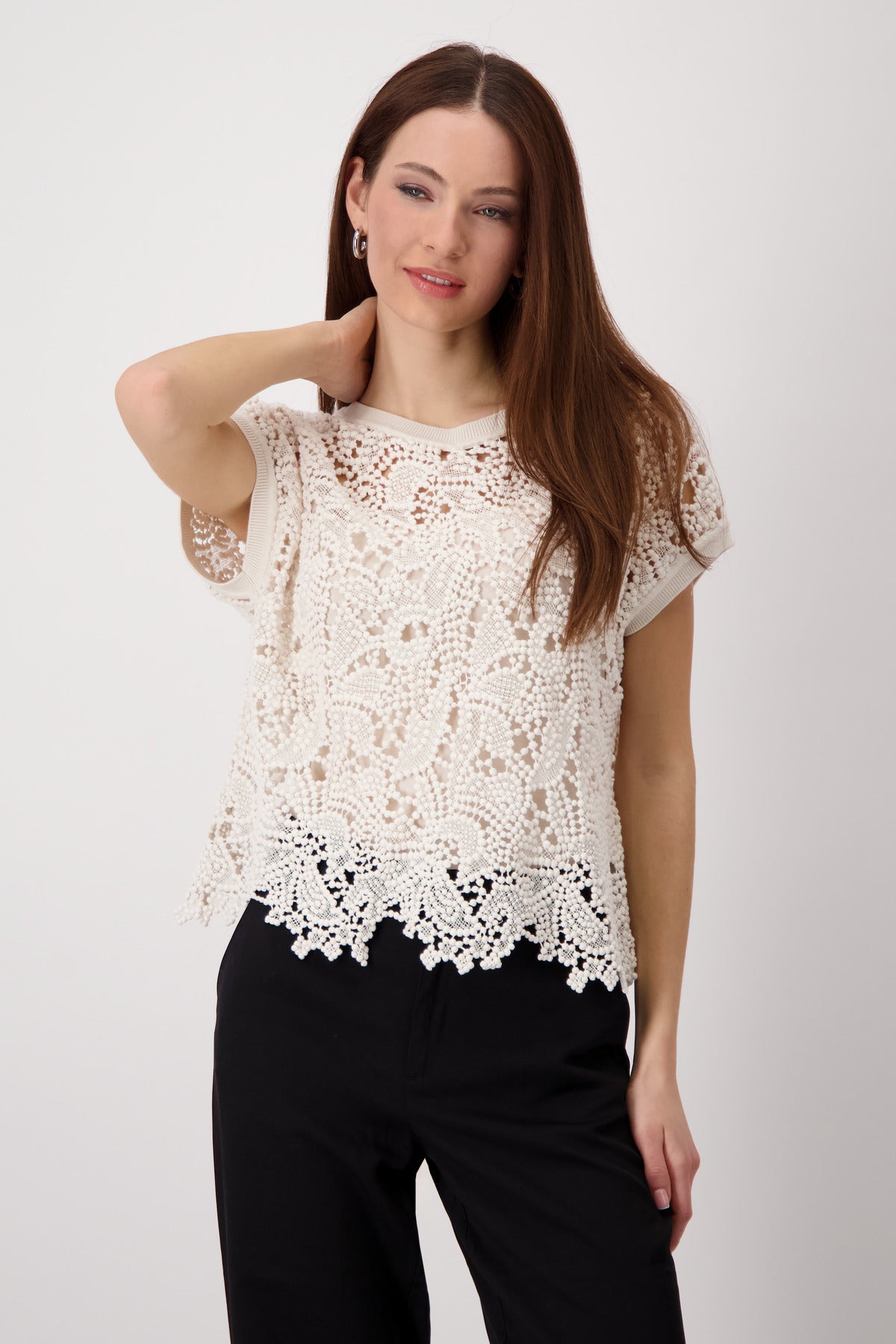 Seashell Round Neck Top - Lace