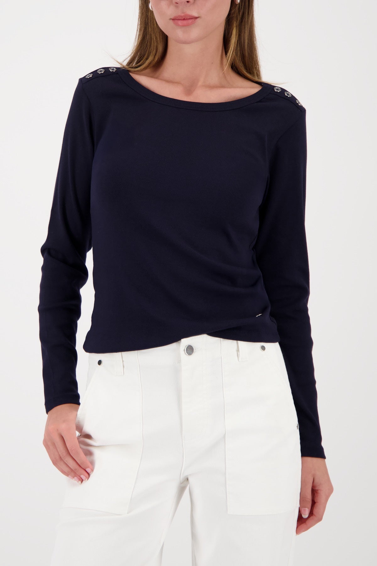 PLACARD BUTTON T-SHIRT