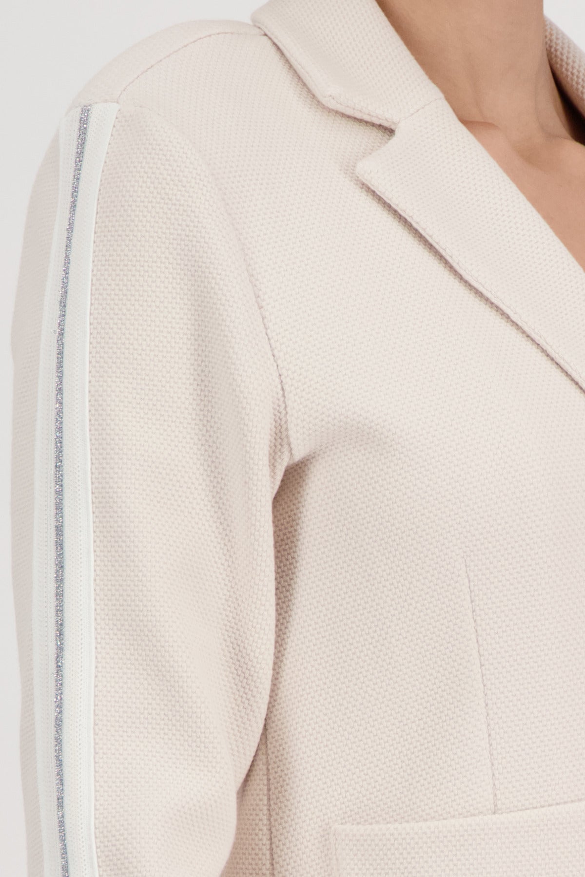 BASIC BLAZER JACKET