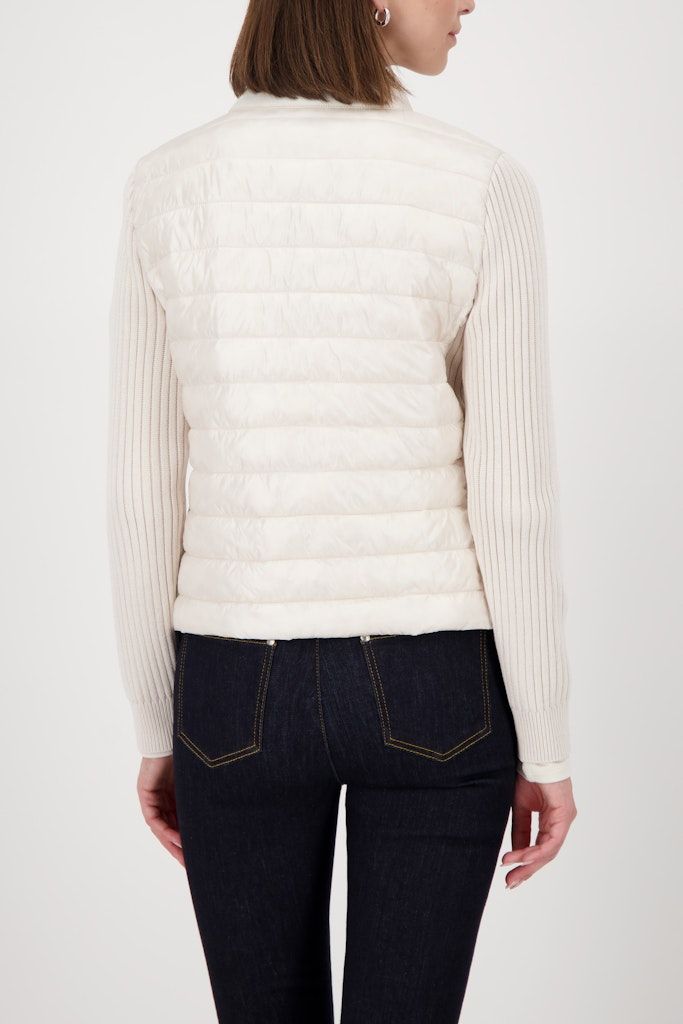 QUILTED JACKET & KNIT