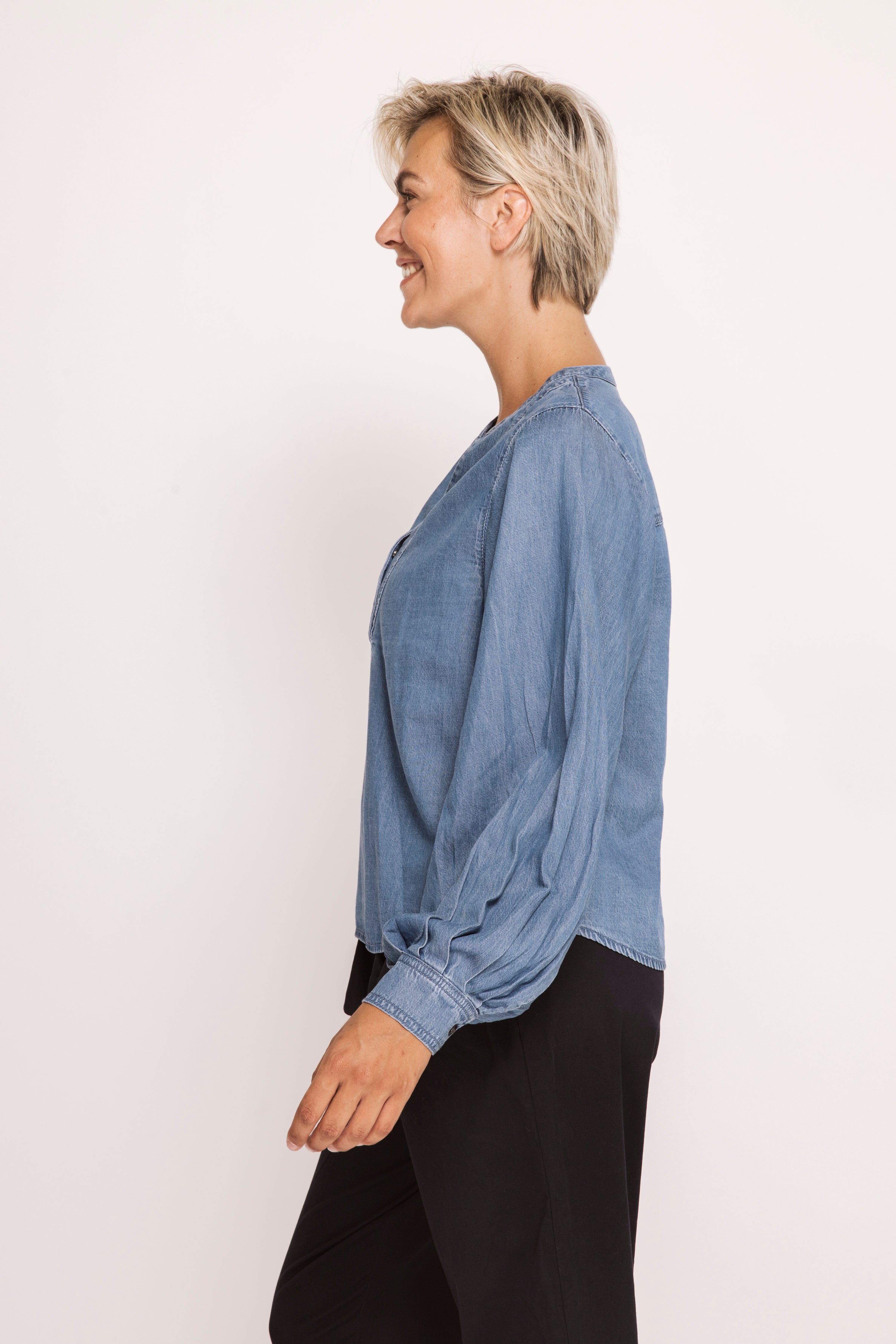 LIGHTWEIGHT DENIM TOP