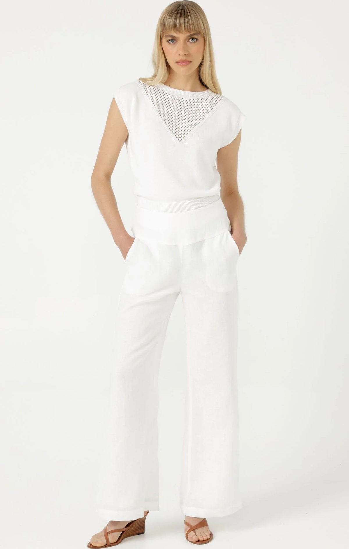 CHLOE KNIT TOP IN WHITE