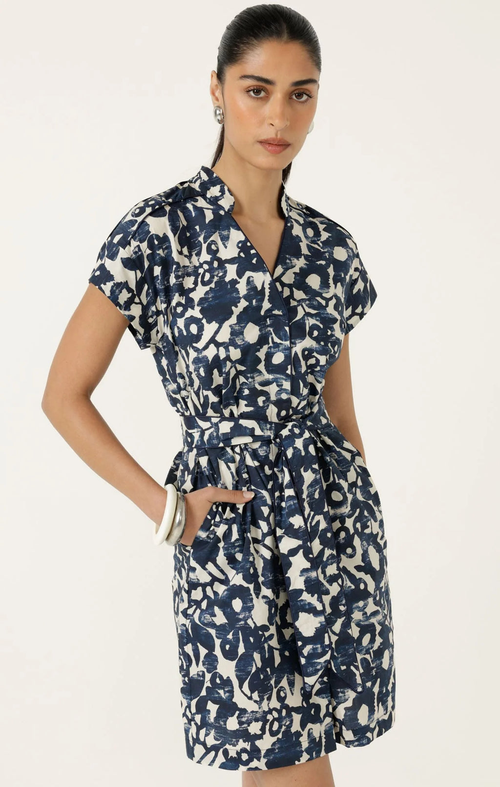 LEIGH SHIFT DRESS
