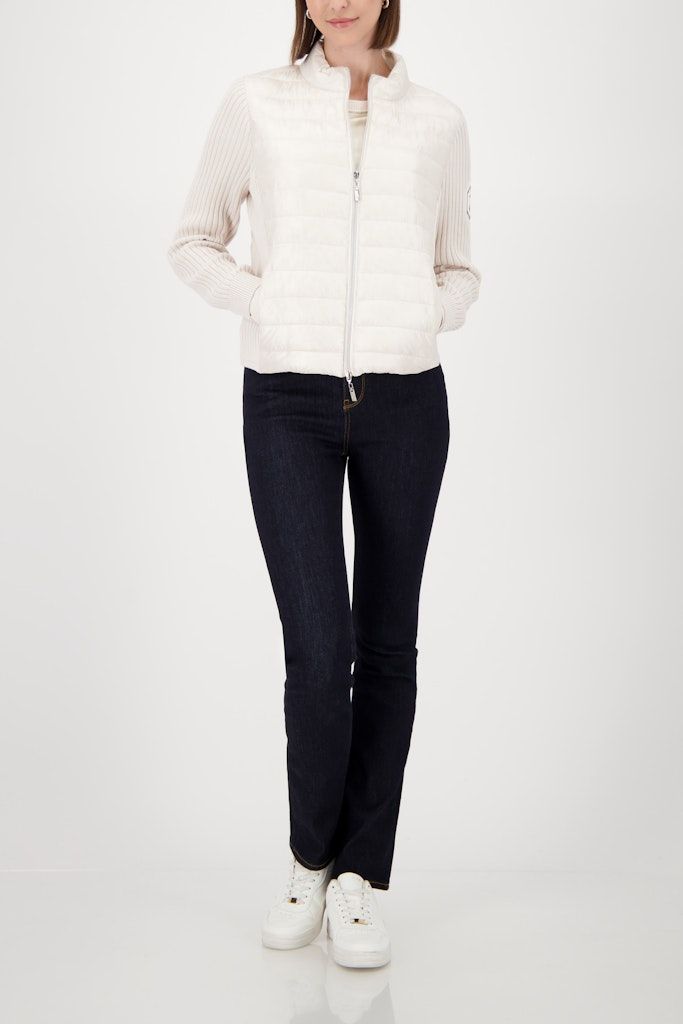 QUILTED JACKET & KNIT