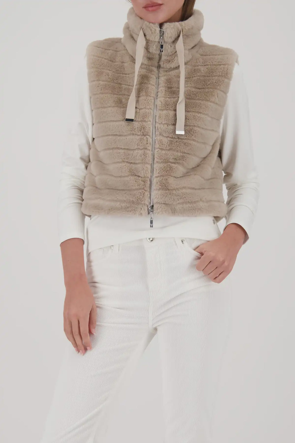 FAKE FUR WAISTCOAT - LATTE