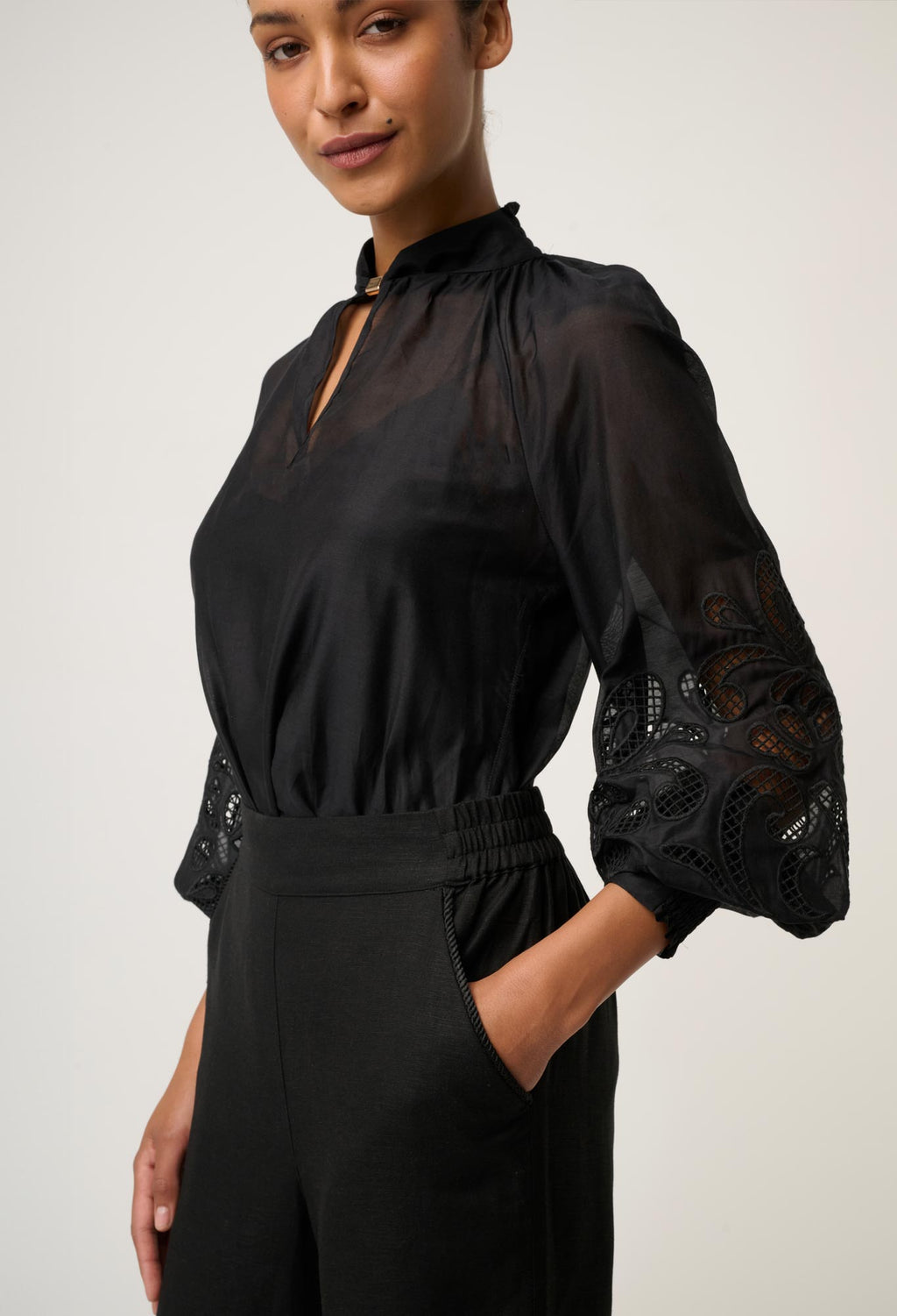 SIMONA COTTON SILK GOLD DETAIL EMB BLOUSE