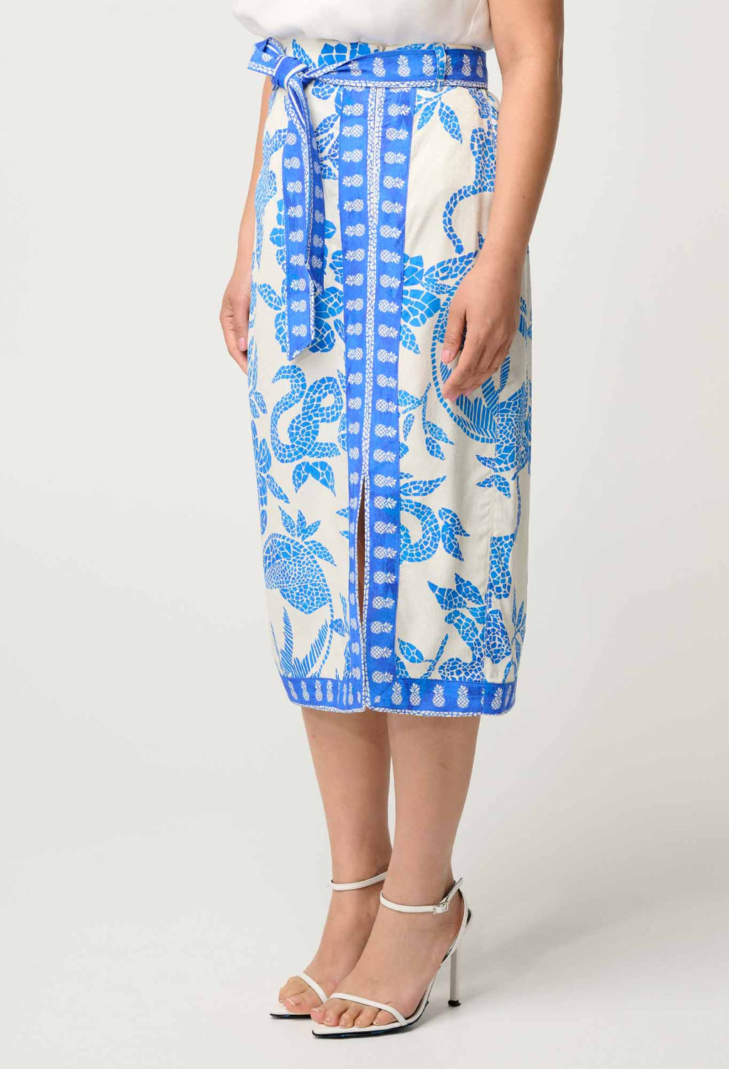 ZENOBIA CONTRAST TRIM DOBBY MIDI SKIRT