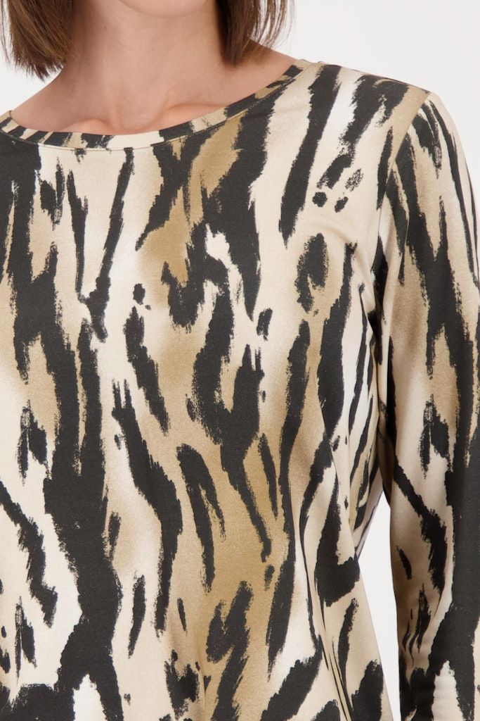 TIGER TSHIRT