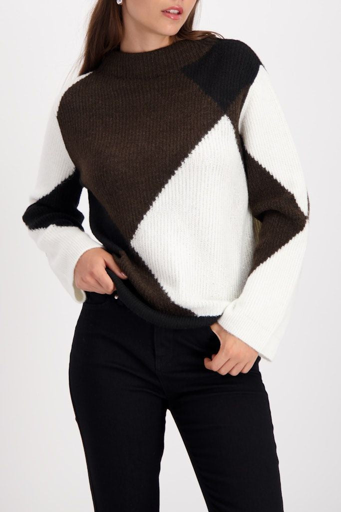 DIAMOND SWEATER
