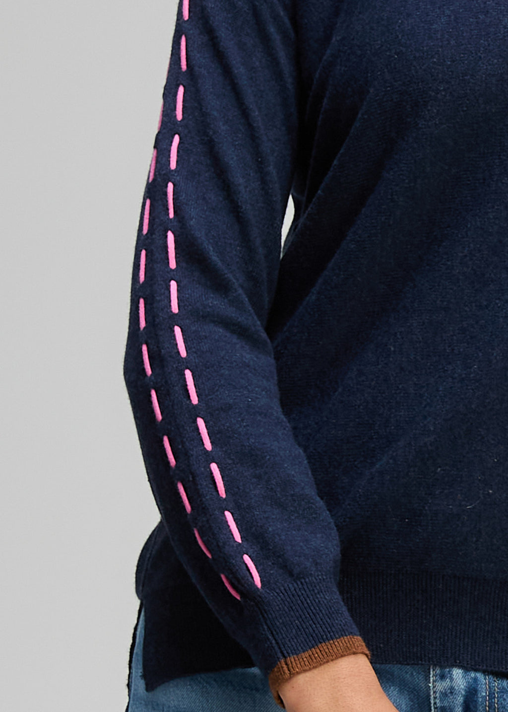 THREADED SLEEVE JUMPER