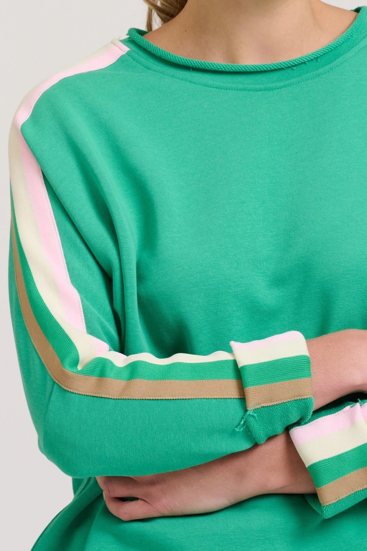 RAW TAPE LONG SLEEVE SWEATSHIRT