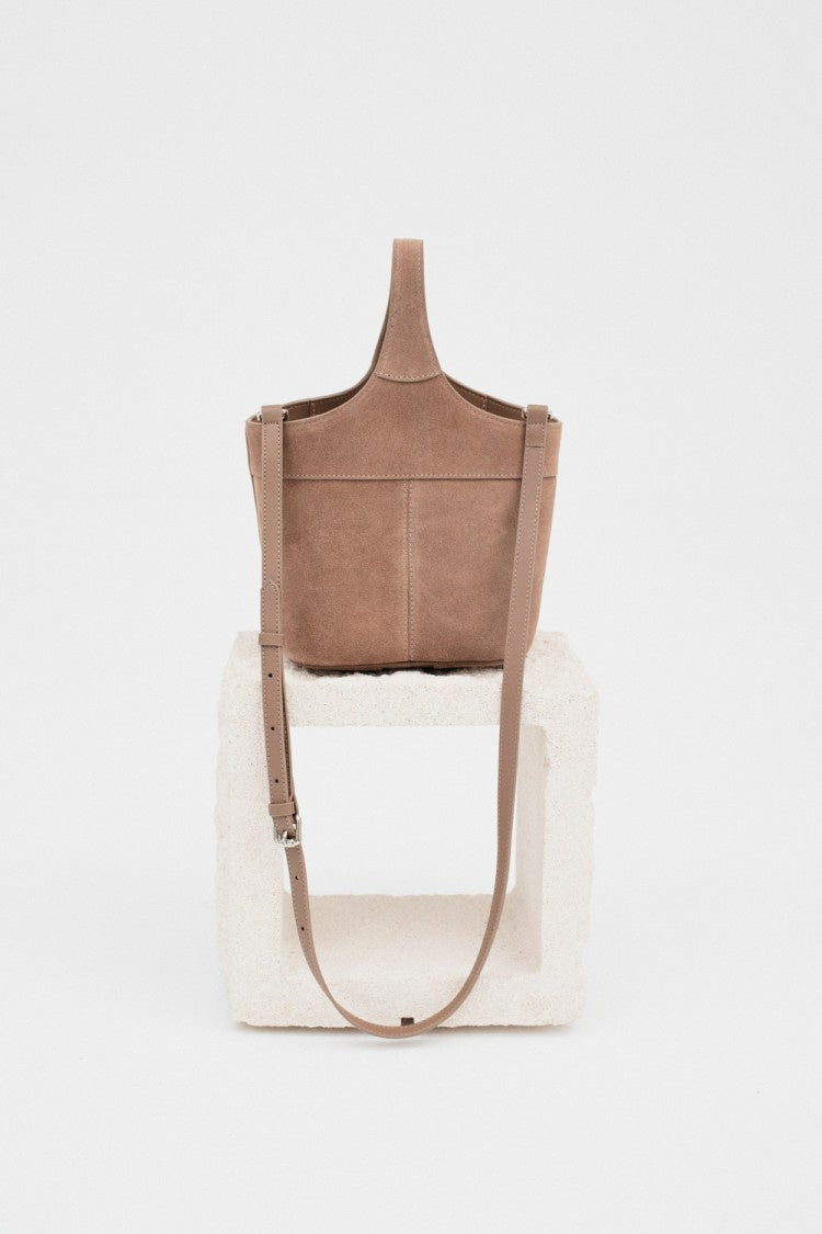 GLENDALE SUEDE BUCKET BAG