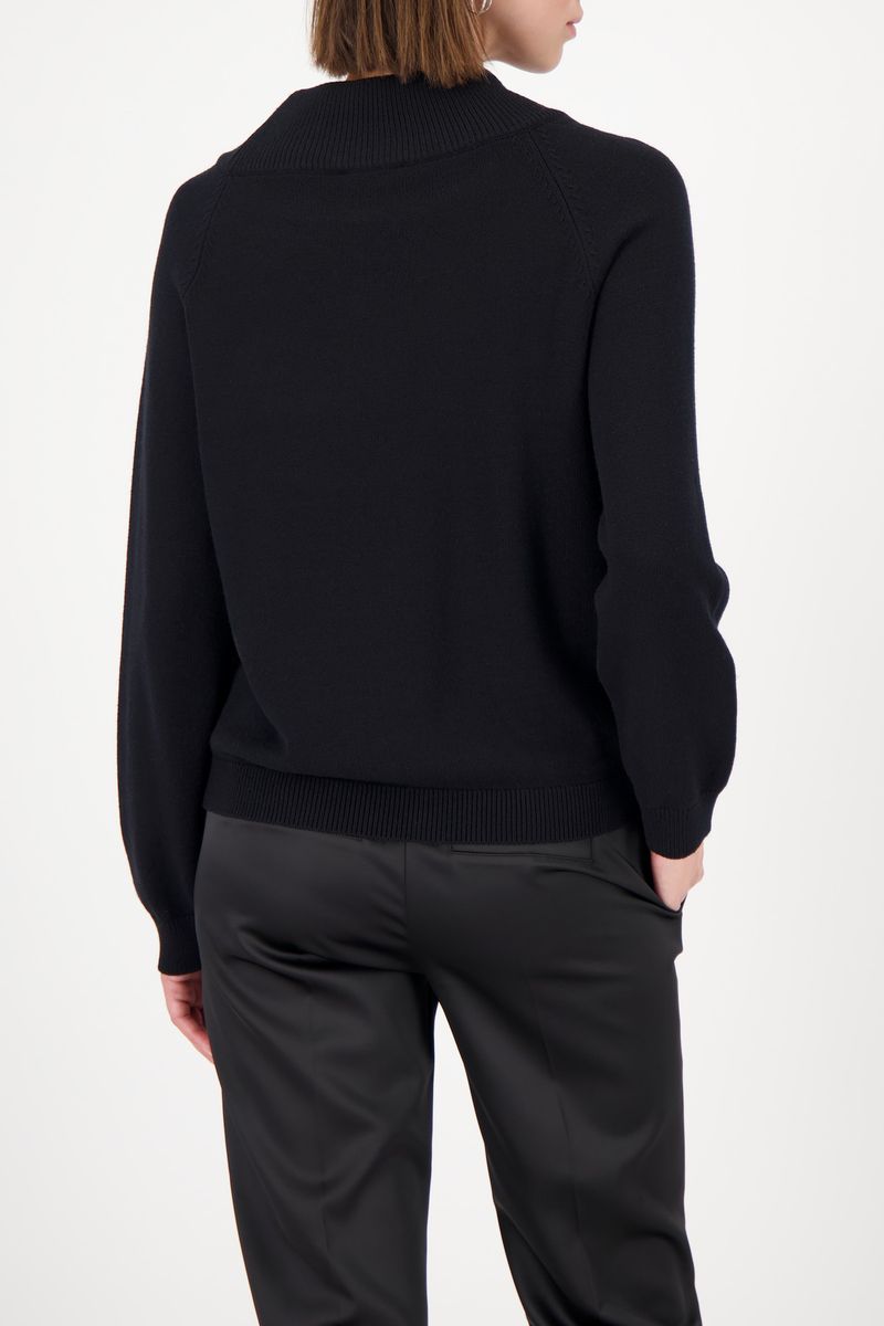 SWEATER W/GEMS