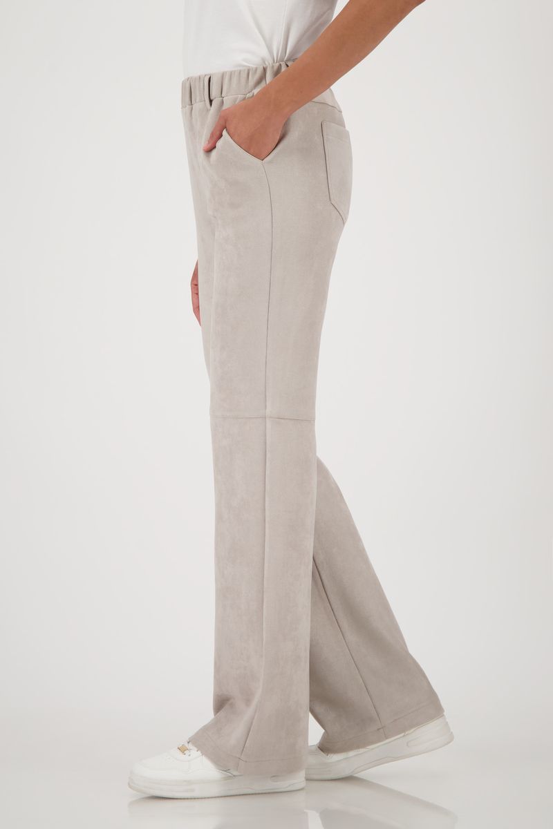 JEANS W/FAUX LEATHER